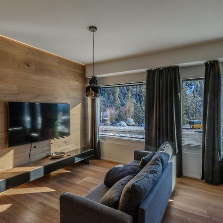 Black Summit Boutique Resort Laax Exteriör bild