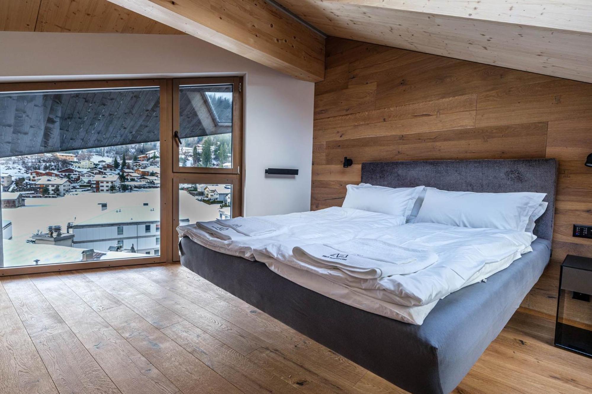 Black Summit Boutique Resort Laax Exteriör bild