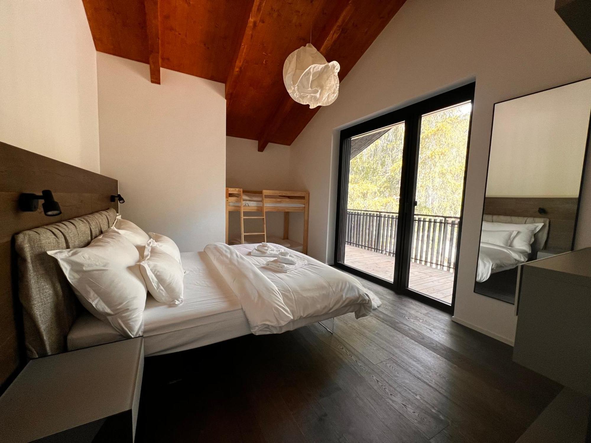 Black Summit Boutique Resort Laax Exteriör bild