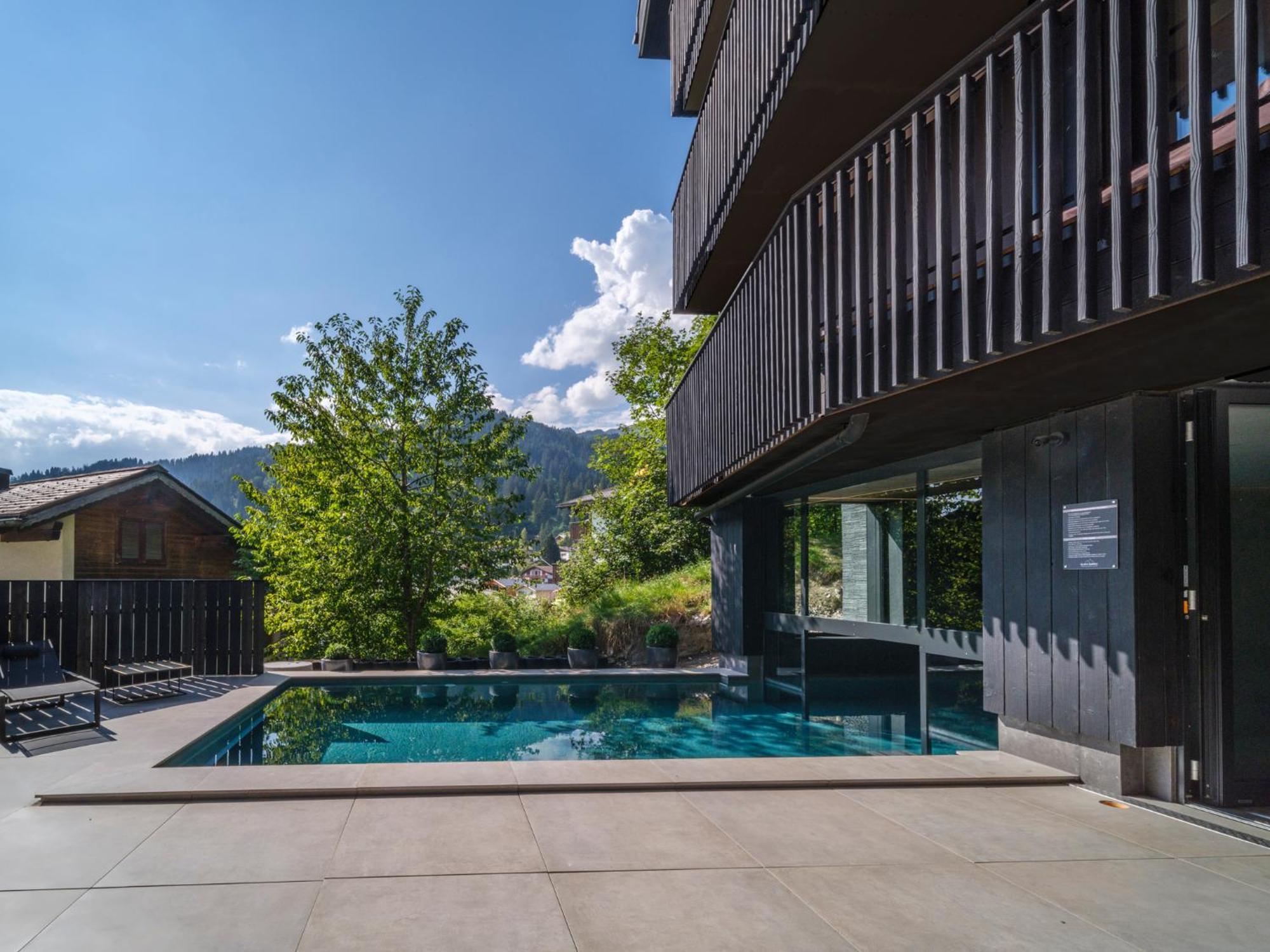 Black Summit Boutique Resort Laax Exteriör bild